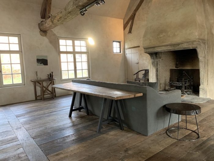 VERKOCHT grote oude notenhouten console sidetable - Afbeelding 4