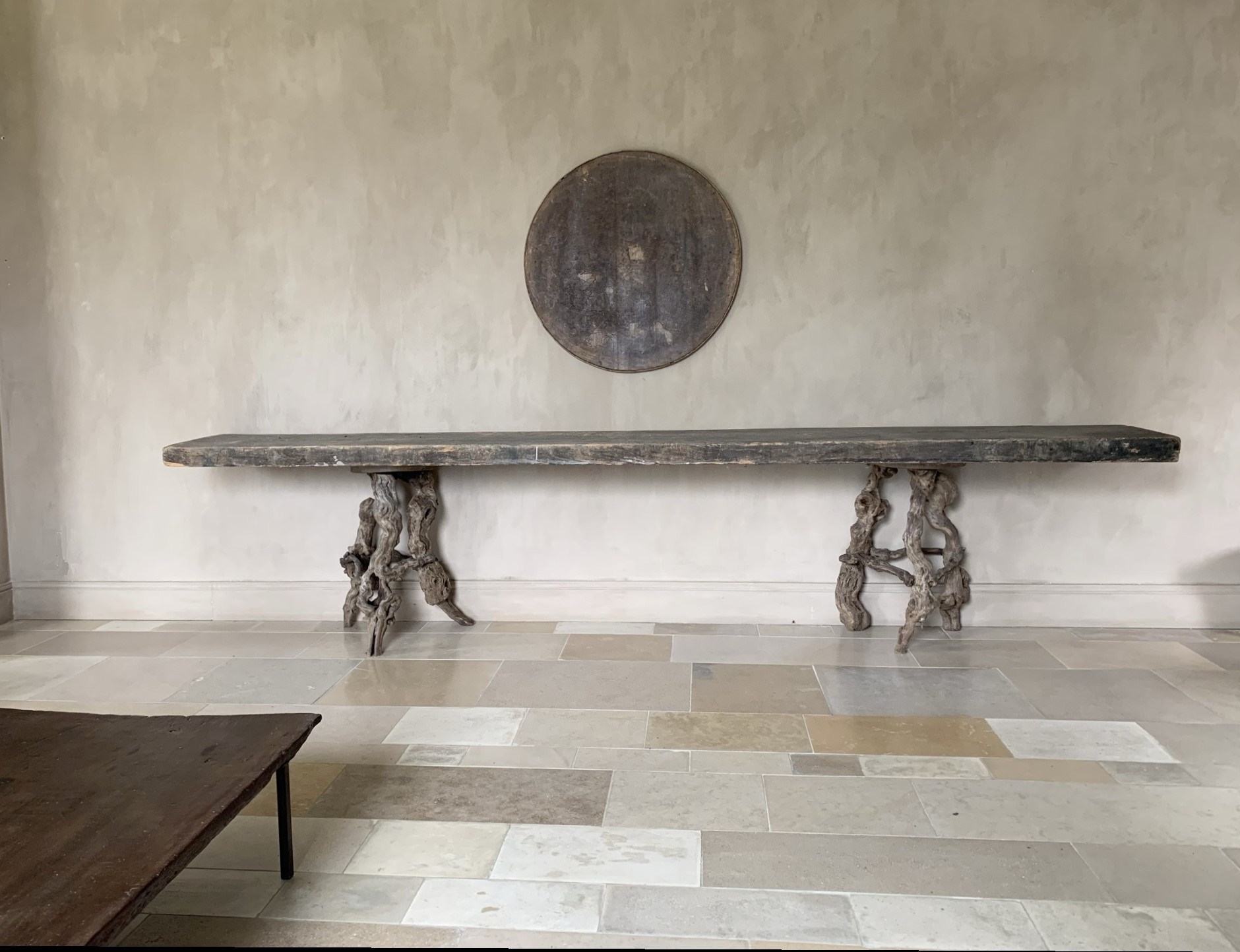 Grote console bijzettafel met 19e eeuws blad en onderstellen - Afbeelding 3