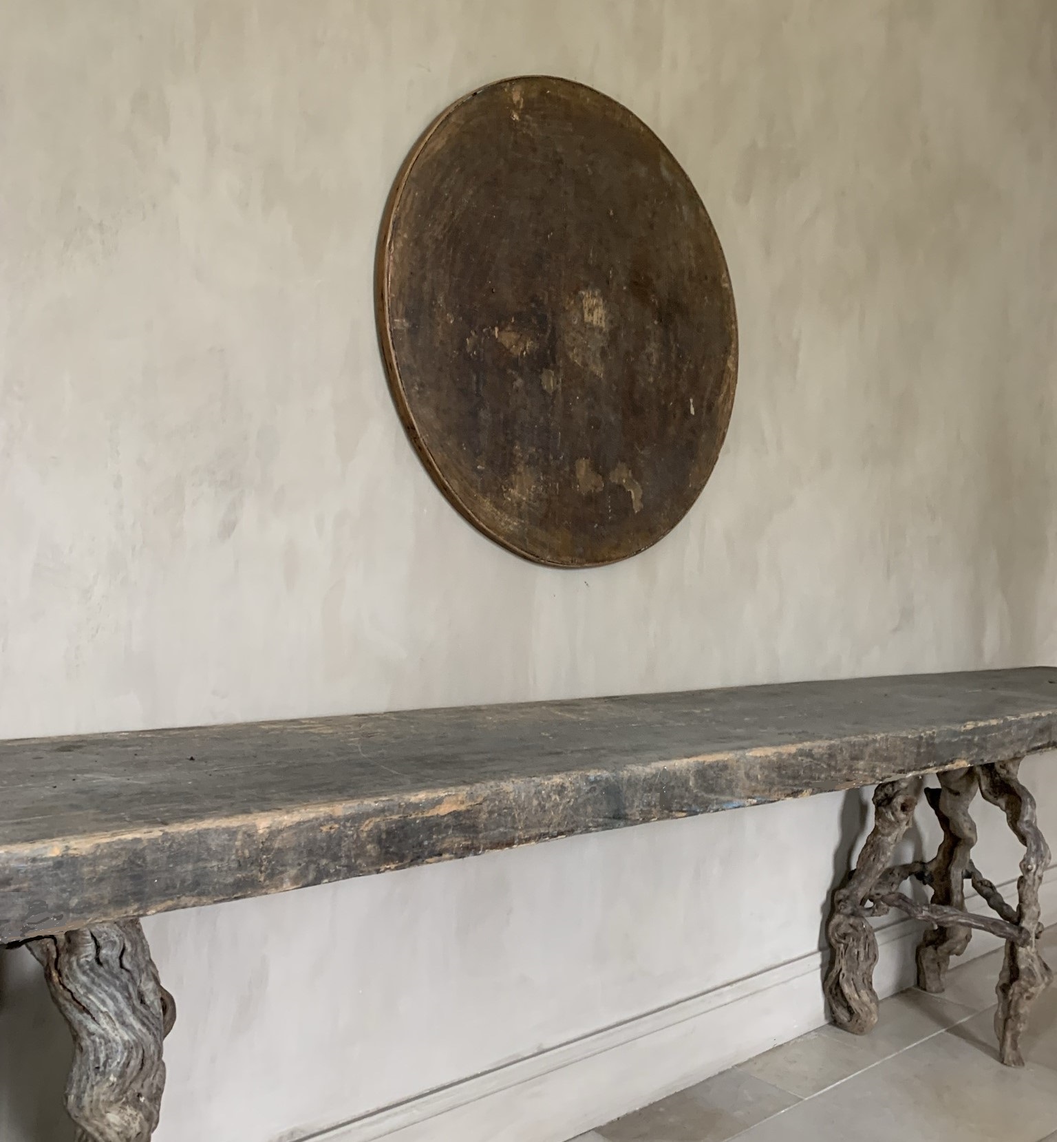 Grote console bijzettafel met 19e eeuws blad en onderstellen - Afbeelding 12